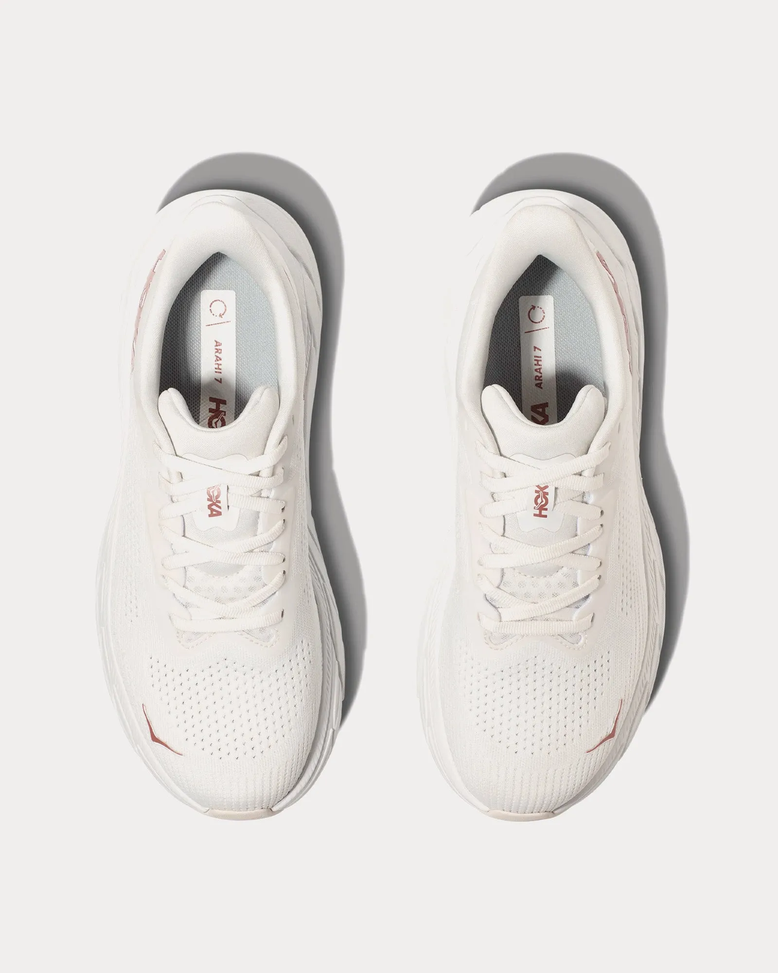 Arahi 7 Blanc De Blanc / Rose Gold Running Shoes