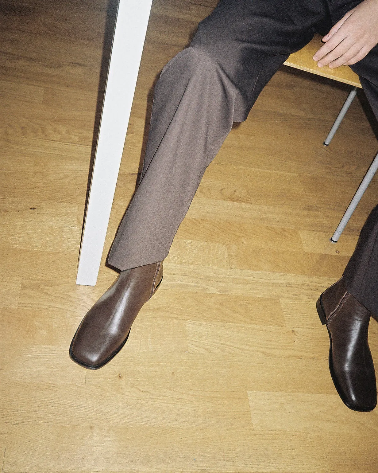 Flat boots dark brown