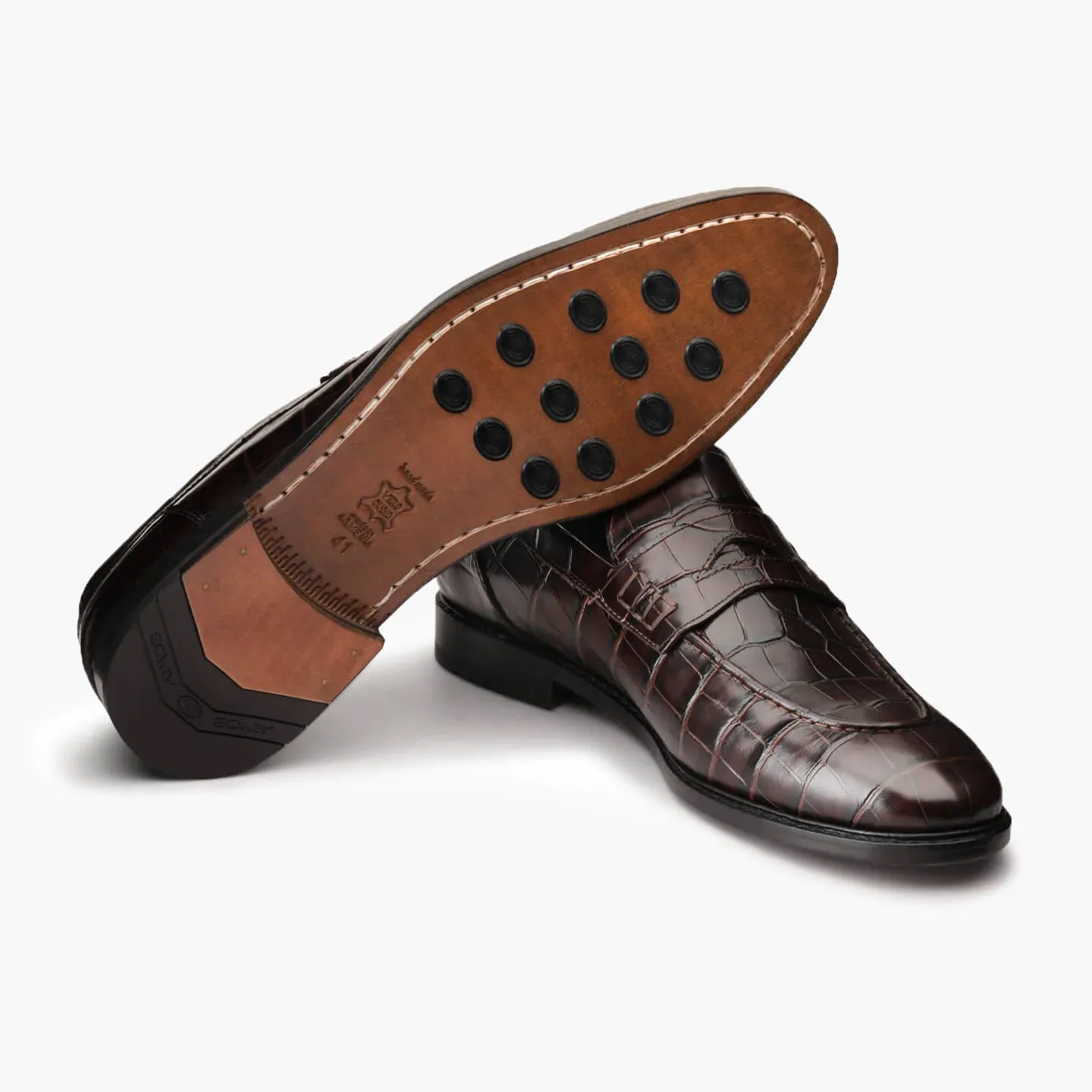 Loafers with crocodile print