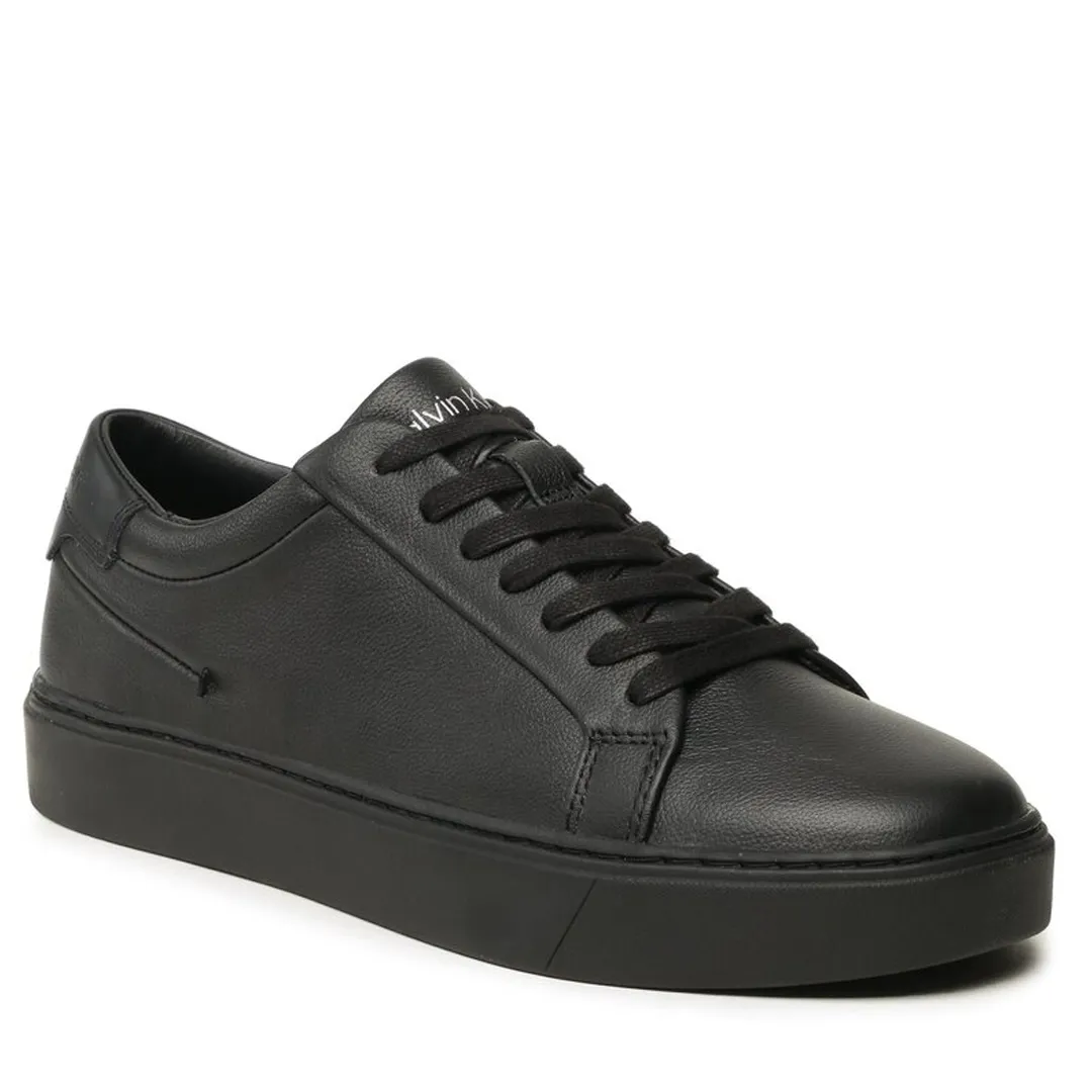 Low Top Lace Up Pb