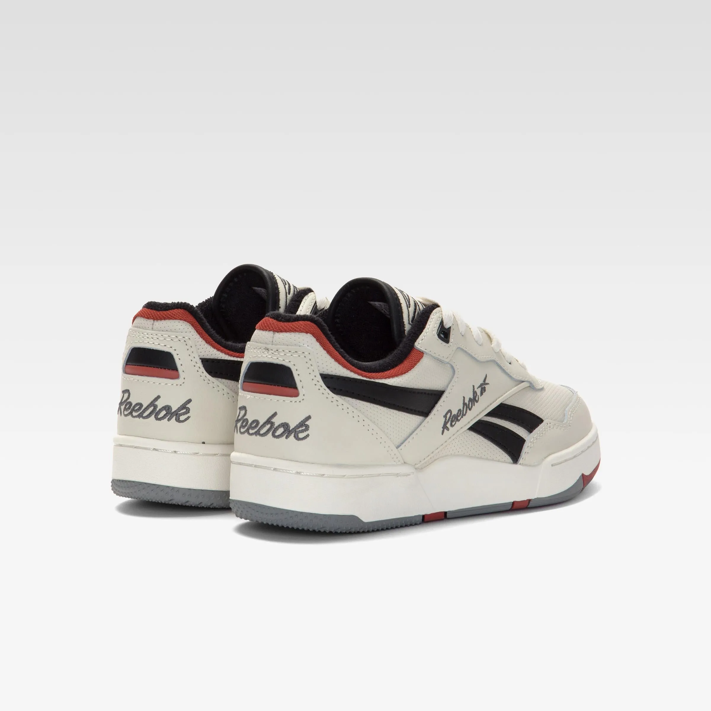 Reebok Footwear  Women's Bb 4000 Ii  Reebok Basketball Ftw Women White M