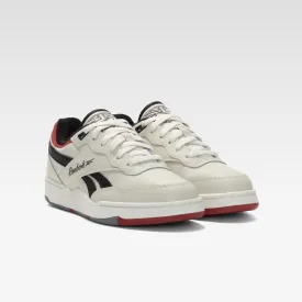 Reebok Footwear  Women's Bb 4000 Ii  Reebok Basketball Ftw Women White M