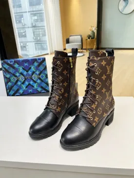 SE1191 LB Monogram Boots / Size4-10