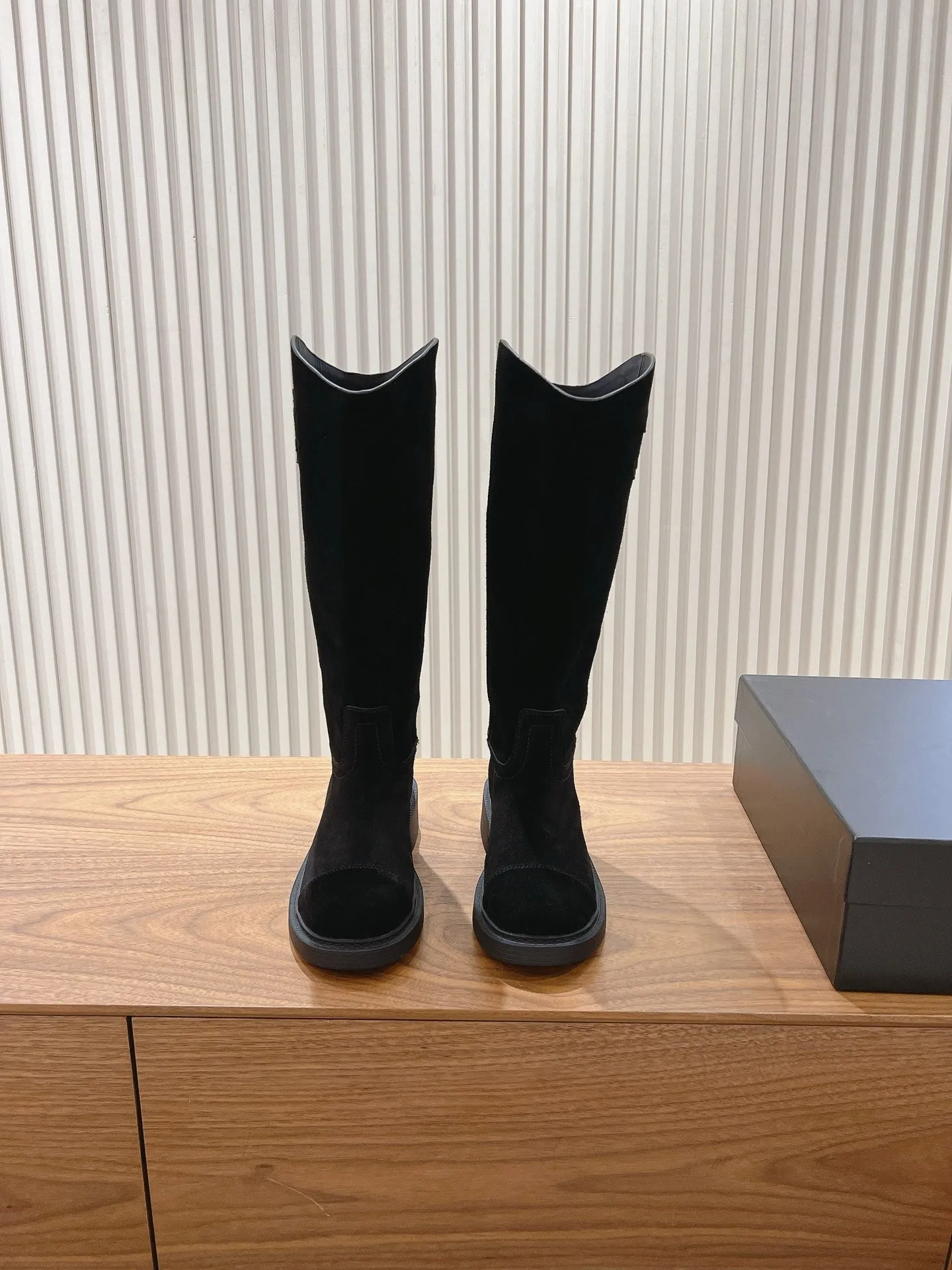 SE1481 CC High Boots / Size5-10