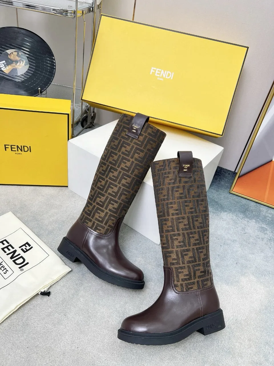 SE1496 Fendi Filo Boots / Size5-11