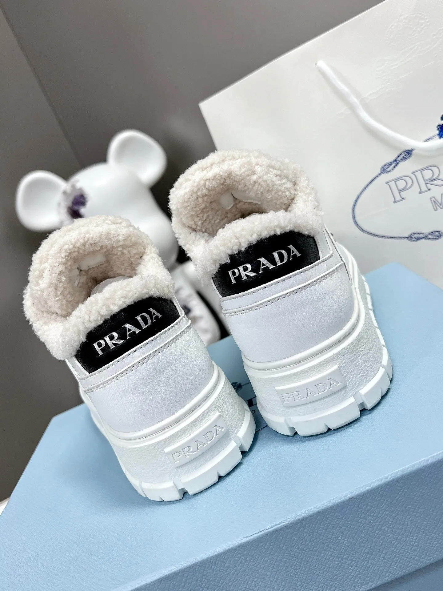 SE934 DR Sneakers / Size5-9