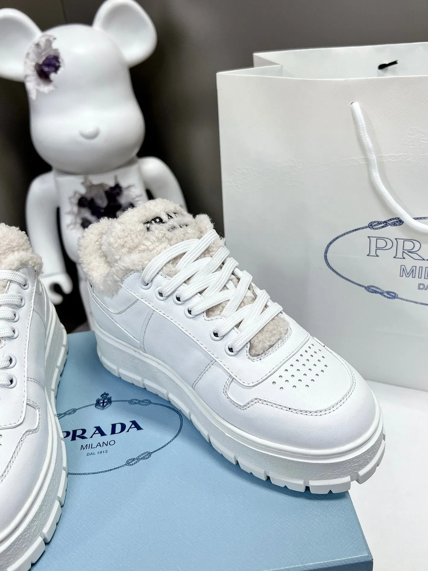 SE934 DR Sneakers / Size5-9