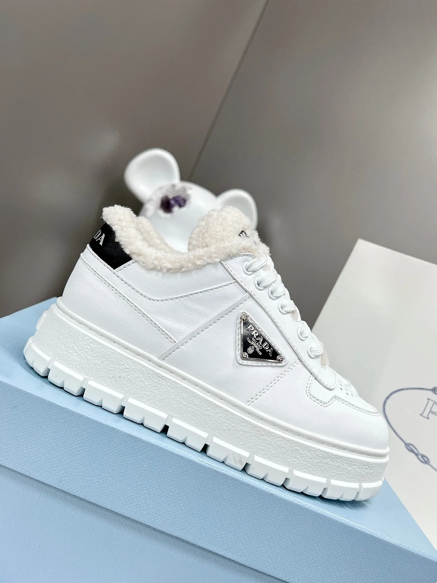 SE934 DR Sneakers / Size5-9